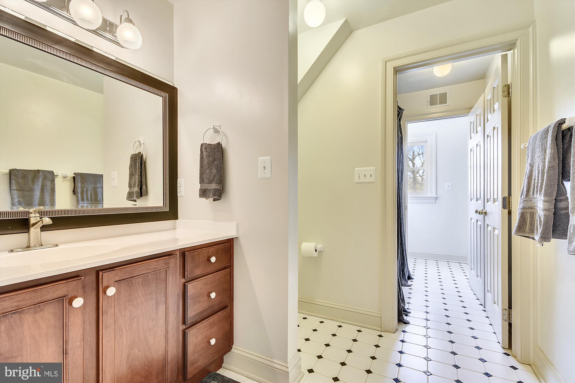 23137 Tail Race Road Aldie, VA 20105 - Photo 41 of 102 Gallery Image 41