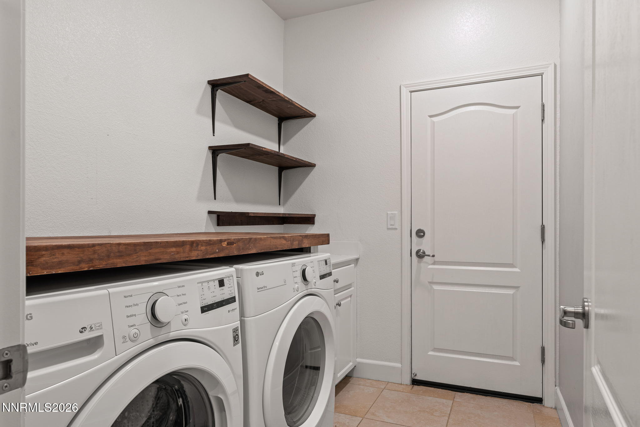 10270 Gold Mine Drive Reno, NV 89521 - Photo 29 of 51 68a