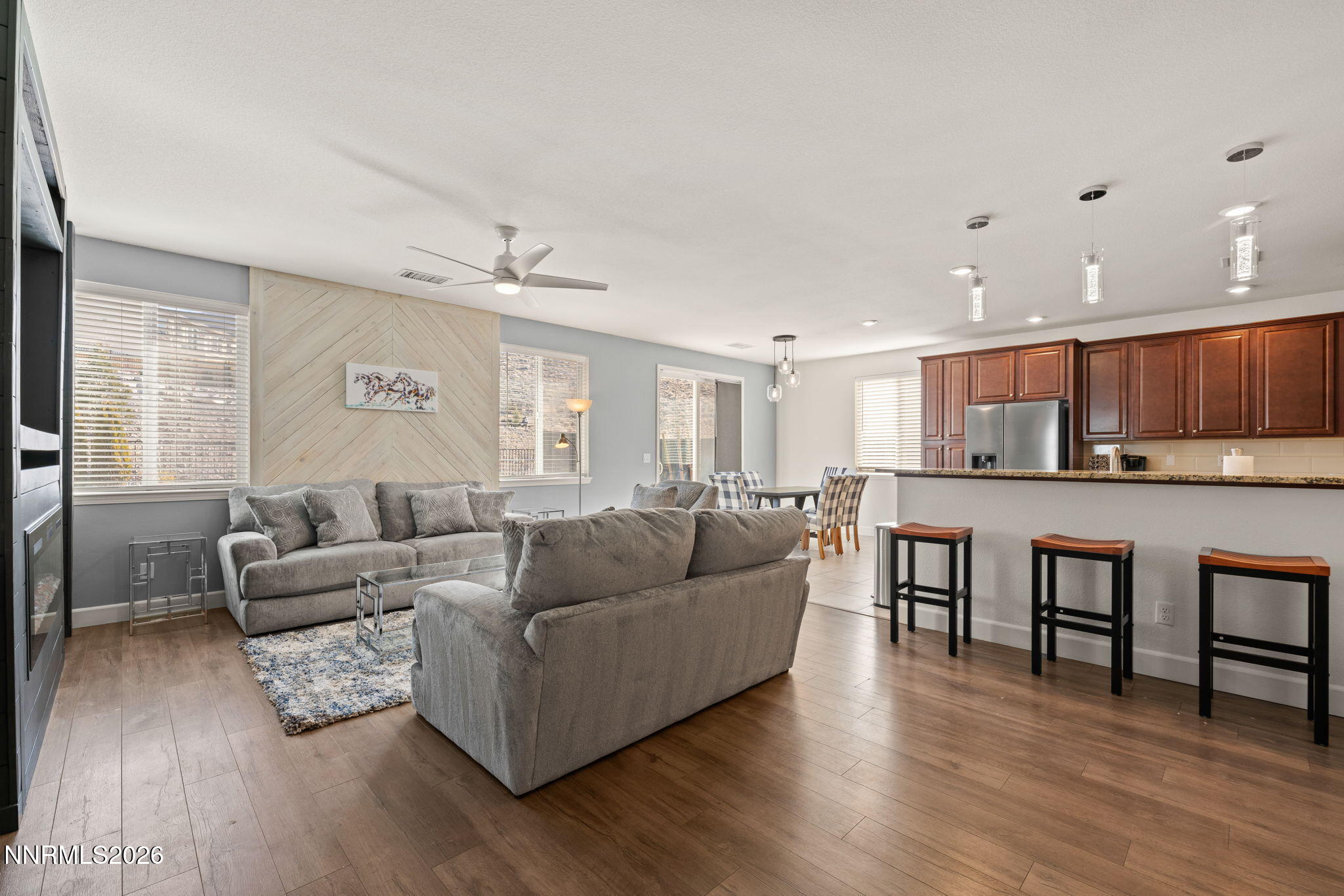 10270 Gold Mine Drive Reno, NV 89521 - Photo 10 of 51 20a