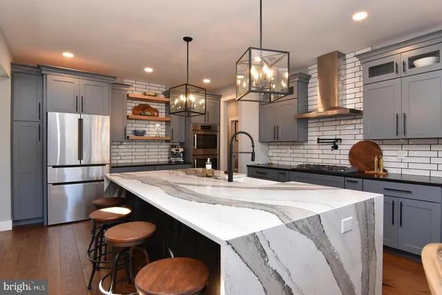 $2,200,000 | 30921 Stallion Lane, Lewes, DE 19958