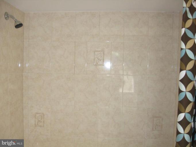 15223 Michigan Rd. Woodbridge, VA 22191 - Photo 26 of 28 Bath #4