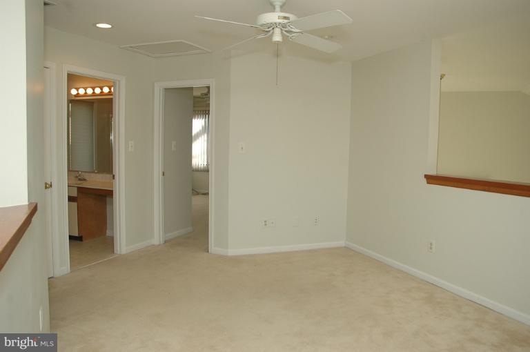 3101 Courtside Road Bowie, MD 20721 - Photo 19 of 25 Family Room