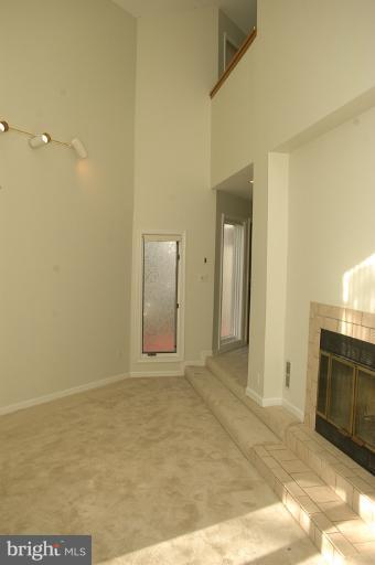 3101 Courtside Road Bowie, MD 20721 - Photo 8 of 25 Living Room