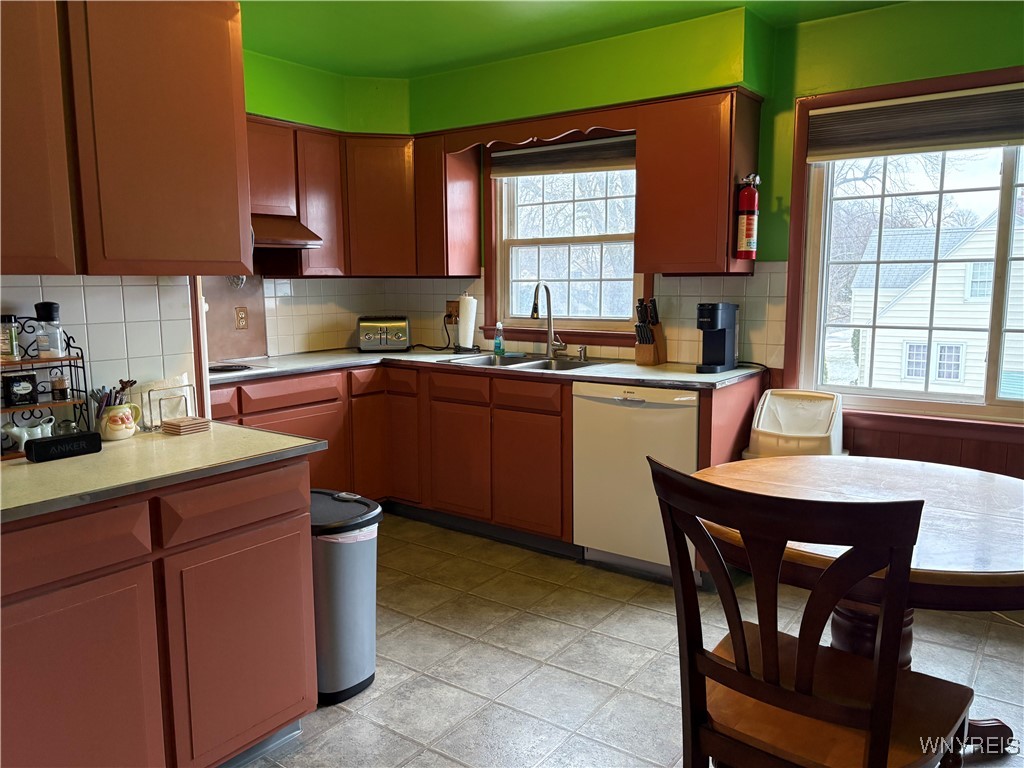 799 Center Road West Seneca, NY 14224 - Photo 12 of 42 Upper