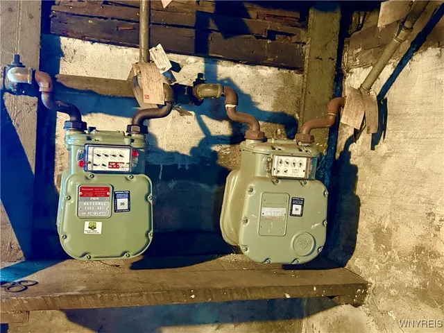 $249,900 | 799 Center Road, West Seneca, NY 14224