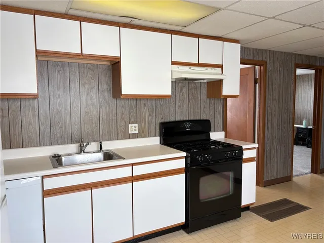 $249,900 | 799 Center Road, West Seneca, NY 14224