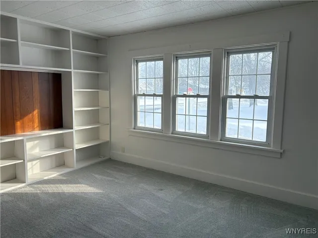 $249,900 | 799 Center Road, West Seneca, NY 14224