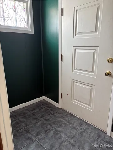 $249,900 | 799 Center Road, West Seneca, NY 14224