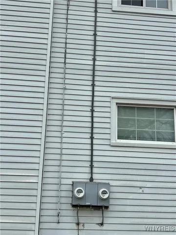 $249,900 | 799 Center Road, West Seneca, NY 14224