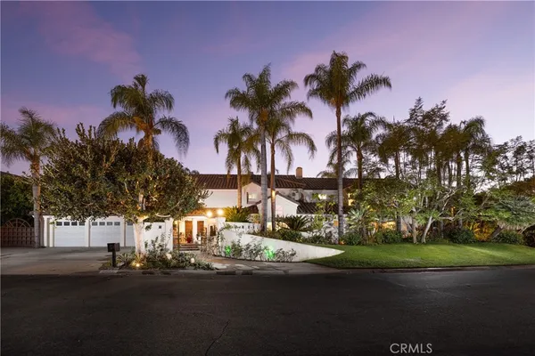 $4,700,000 | 26041 Spur Branch Lane, Laguna Hills, CA 92653