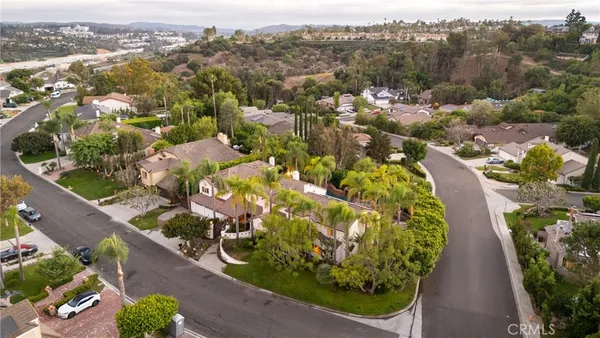 $4,700,000 | 26041 Spur Branch Lane, Laguna Hills, CA 92653