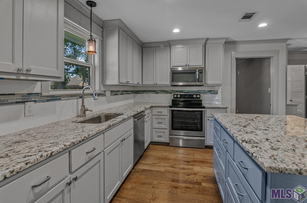 12033 R C Mendoza Road St. Amant, LA 70774 - Photo 4 of 14 Gallery Image 4