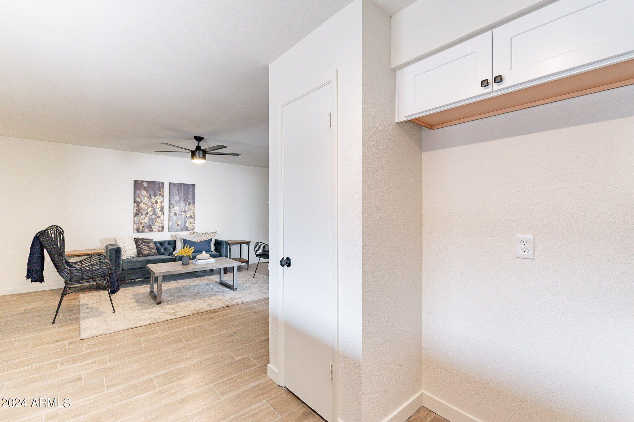 4509 East Pecan Road Phoenix, AZ 85040 - Photo 13 of 43 Pantry