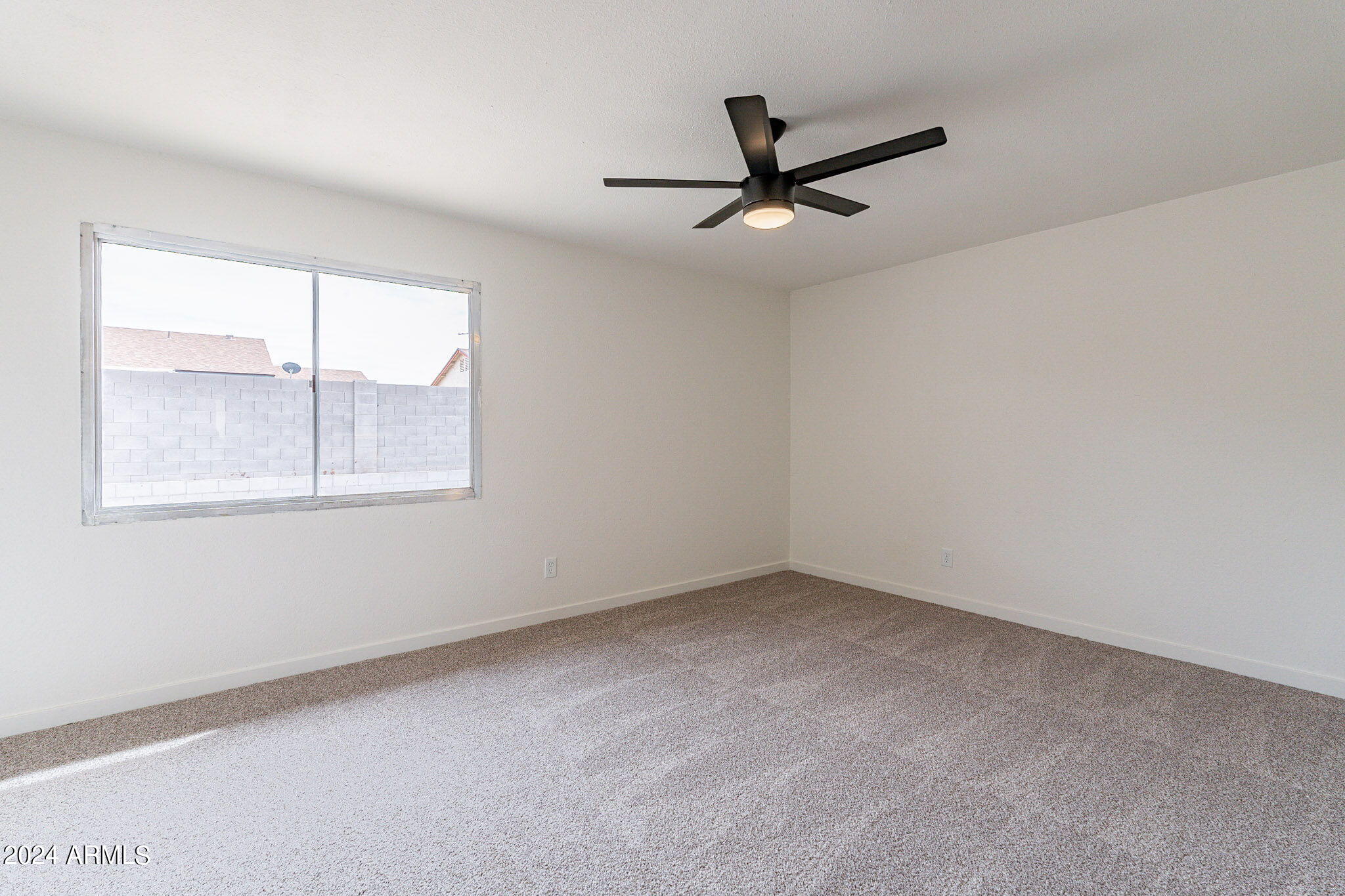 4509 East Pecan Road Phoenix, AZ 85040 - Photo 26 of 43 Primary Suite