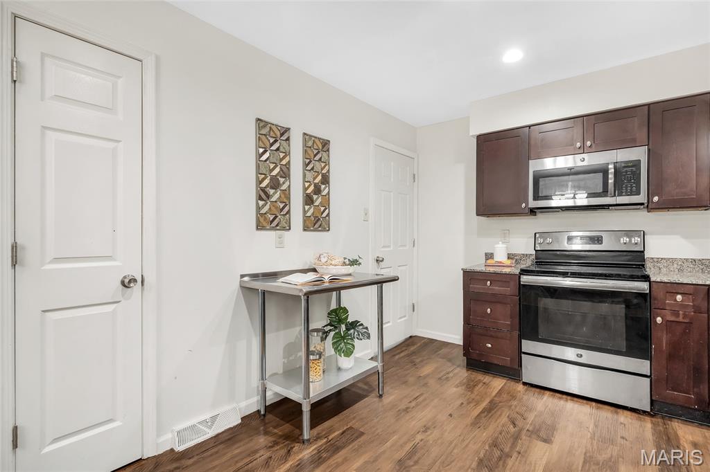 23 Covert Lane Ellisville, MO 63021 - Photo 16 of 58