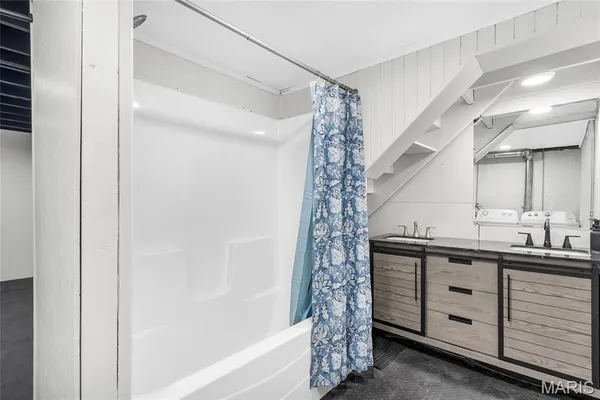 $356,000 | 23 Covert Lane, Ellisville, MO 63021