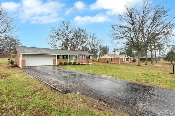 $356,000 | 23 Covert Lane, Ellisville, MO 63021