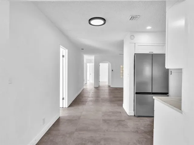 $3,650 | 6661 Meade Street, Hollywood, FL 33024