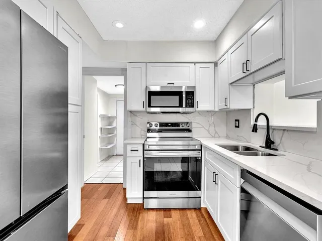 $3,650 | 6661 Meade Street, Hollywood, FL 33024