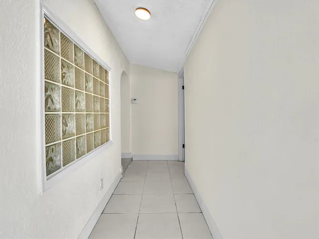 $3,650 | 6661 Meade Street, Hollywood, FL 33024