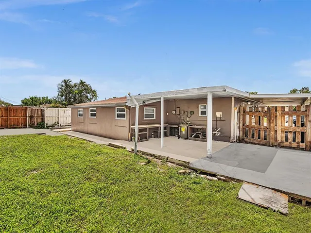 $3,650 | 6661 Meade Street, Hollywood, FL 33024