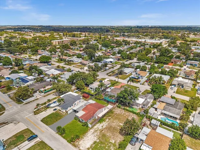 $3,650 | 6661 Meade Street, Hollywood, FL 33024