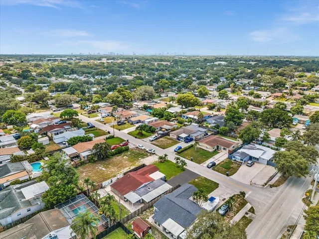 $3,650 | 6661 Meade Street, Hollywood, FL 33024