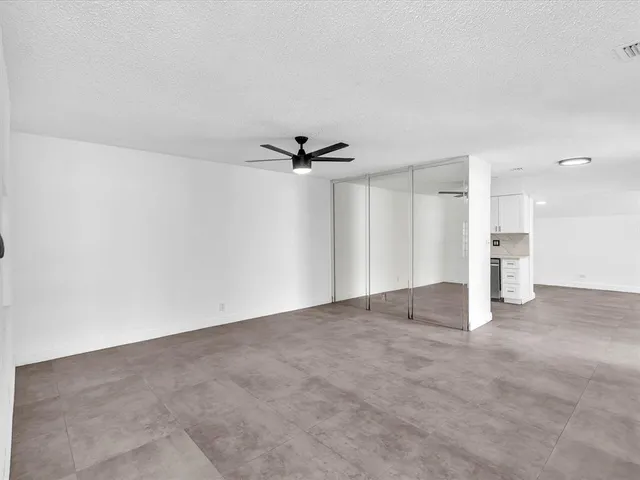 $3,650 | 6661 Meade Street, Hollywood, FL 33024