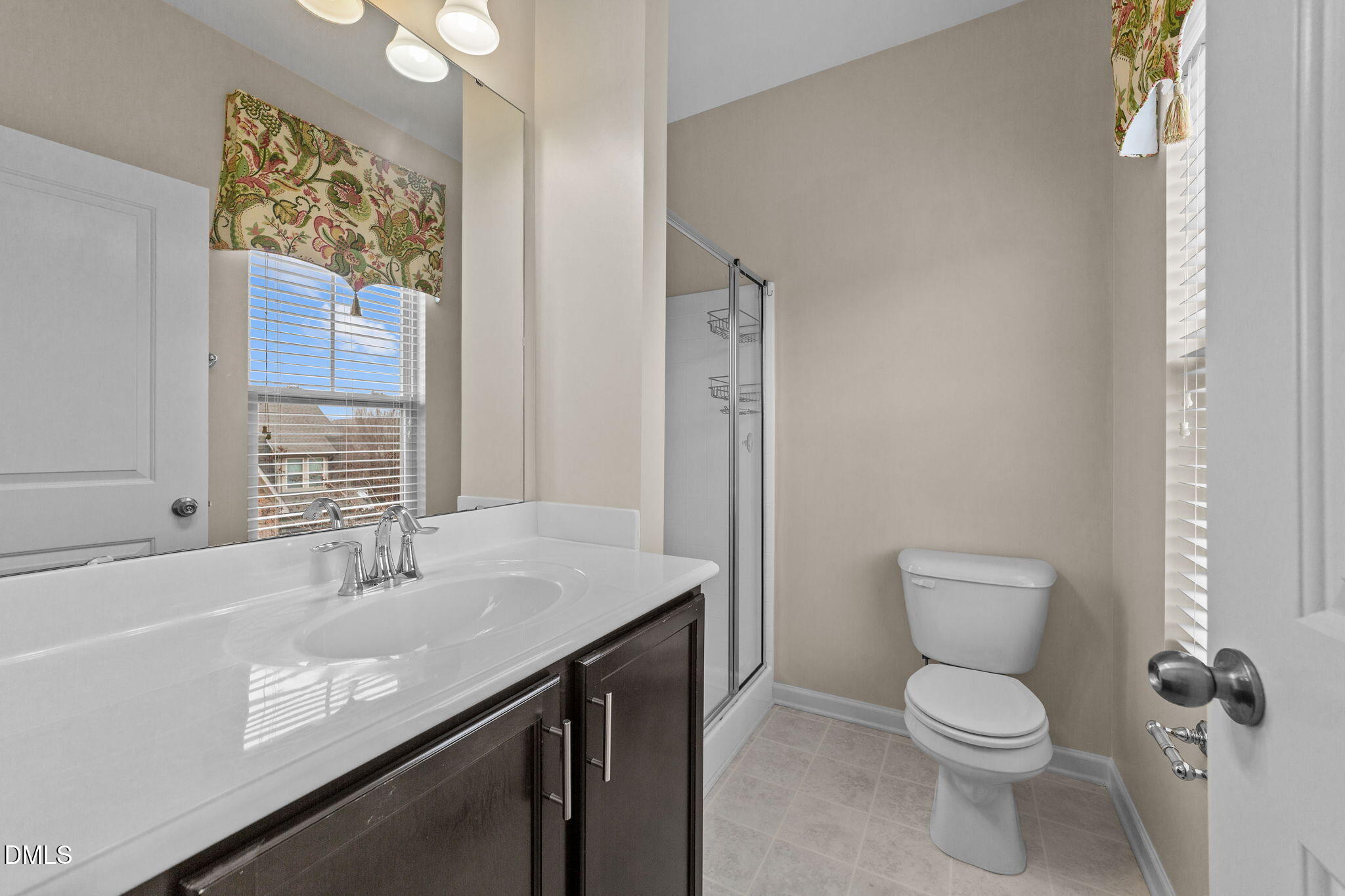 1565 Rodessa Run Raleigh, NC 27607 - Photo 26 of 44 48-web-or-mls-VB4A6537