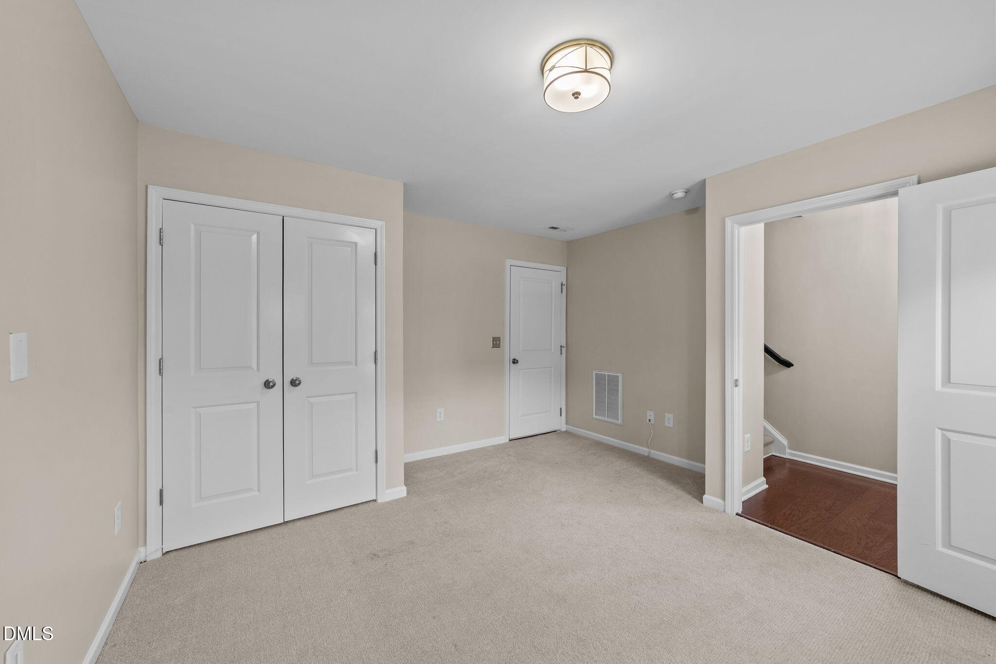 1565 Rodessa Run Raleigh, NC 27607 - Photo 4 of 44 22-web-or-mls-VB4A6423