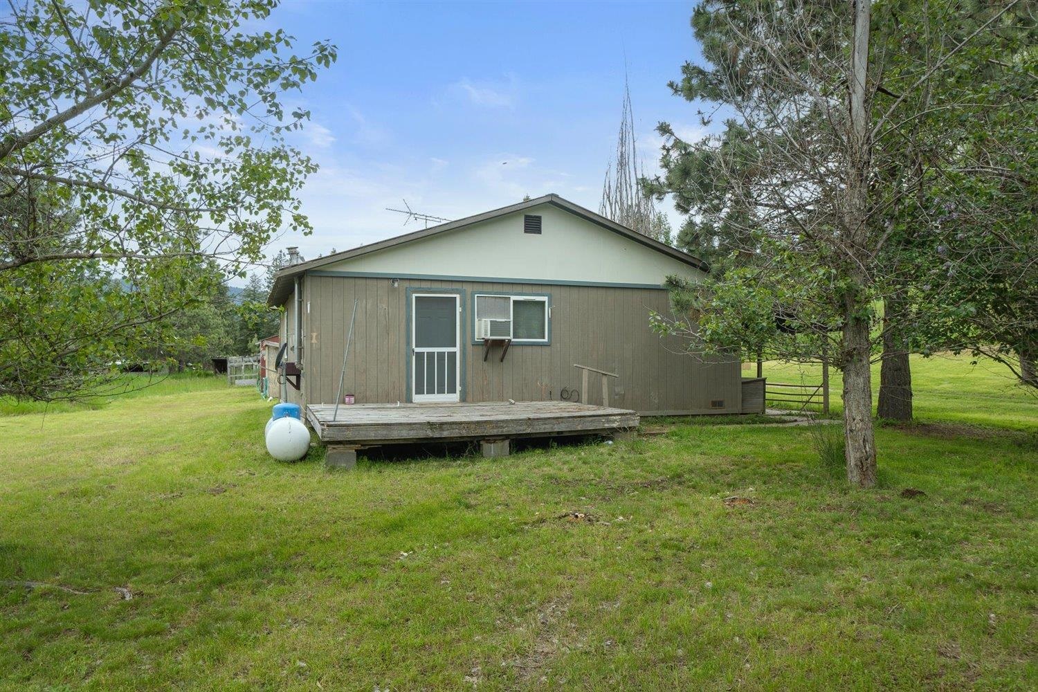 2228 Marble Valley-Basin Road Addy, WA 99101 - Photo 18 of 50