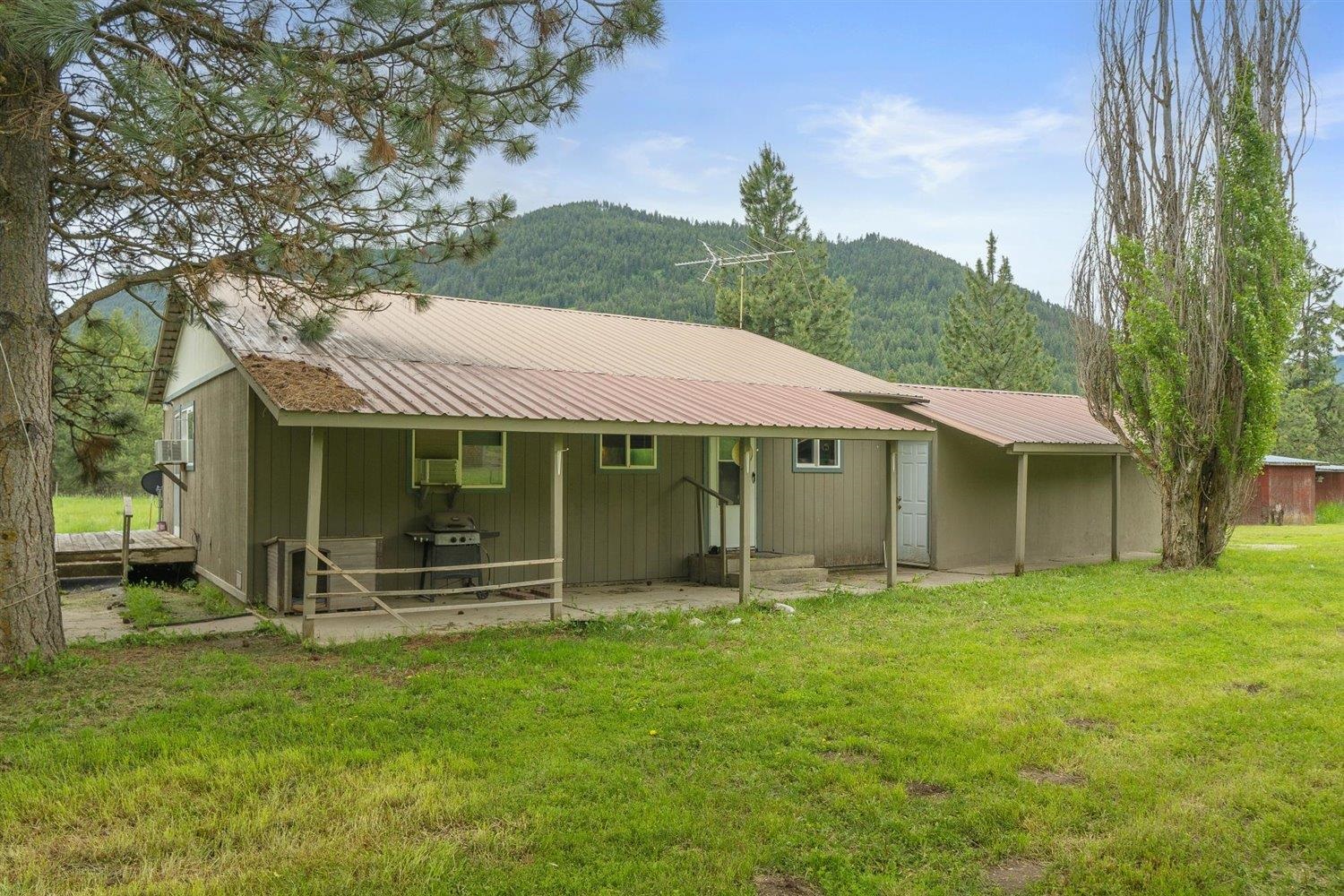 2228 Marble Valley-Basin Road Addy, WA 99101 - Photo 3 of 50