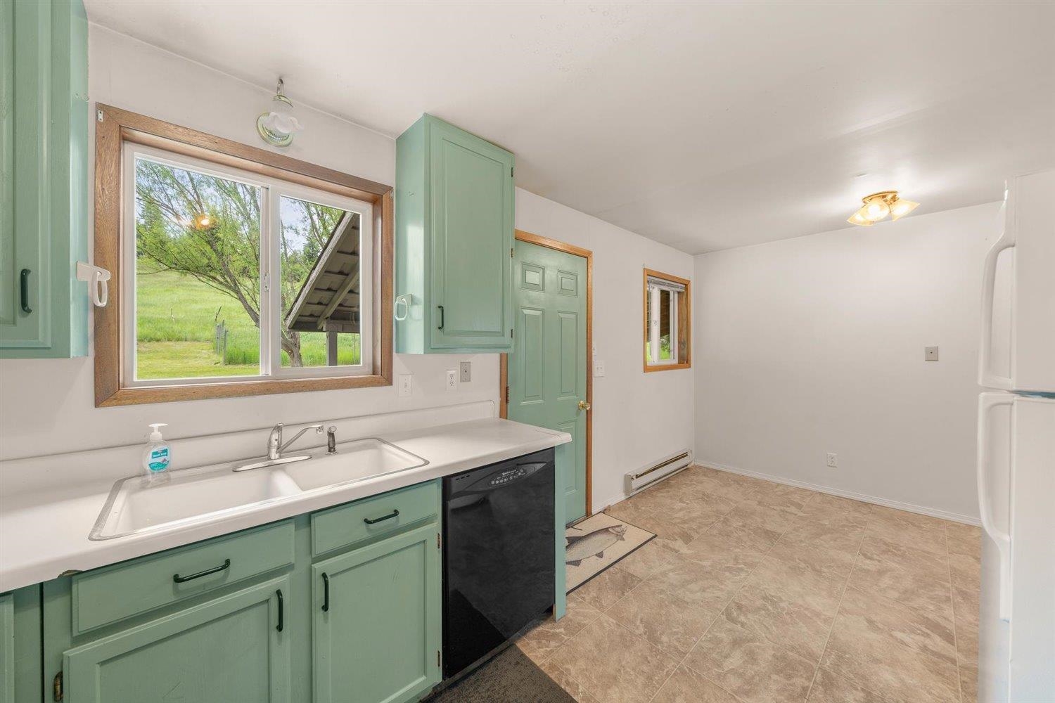 2228 Marble Valley-Basin Road Addy, WA 99101 - Photo 8 of 50