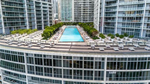 $595,000 | 465 Brickell Avenue, Unit 417, Miami, FL 33131