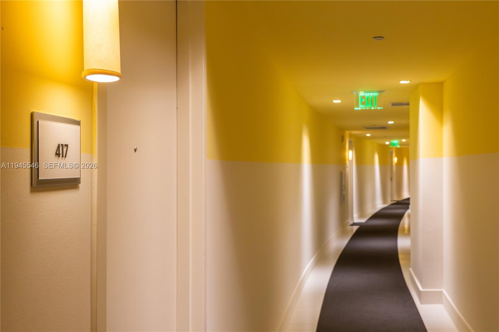 465 Brickell Avenue, Unit 417 Miami, FL 33131 - Photo 26 of 35