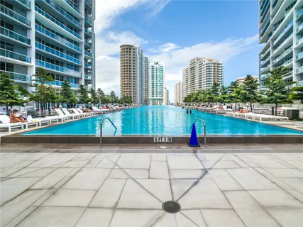 $595,000 | 465 Brickell Avenue, Unit 417, Miami, FL 33131