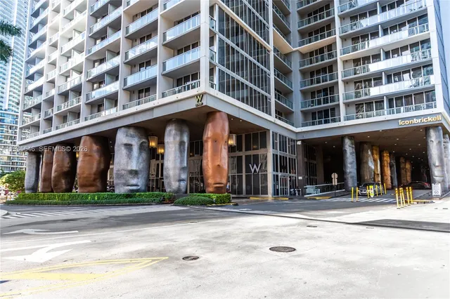 $619,000 | 465 Brickell Avenue, Unit 417, Miami, FL 33131