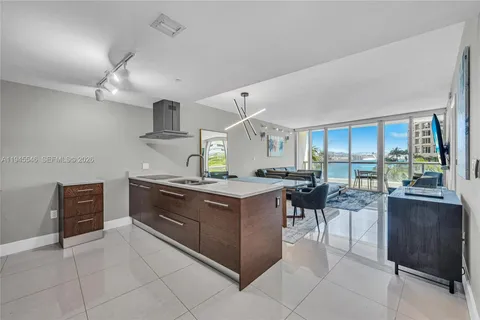 $595,000 | 465 Brickell Avenue, Unit 417, Miami, FL 33131