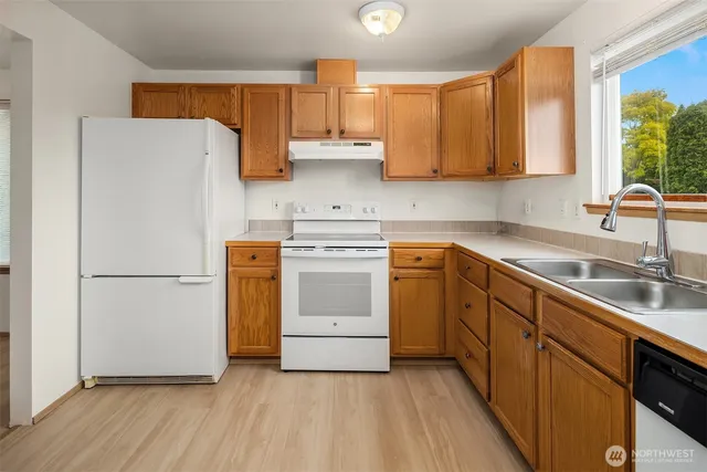 $749,000 | 3802 Carpenter Street, Mount Vernon, WA 98274