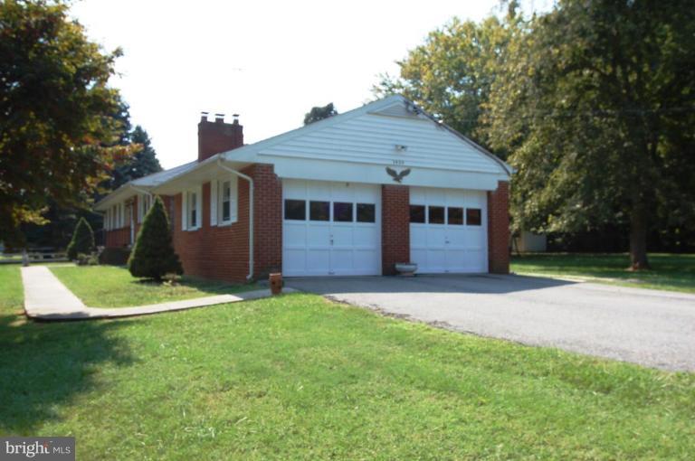 3404 Enterprise Road Bowie, MD 20721 - Photo 12 of 17 Garage 1