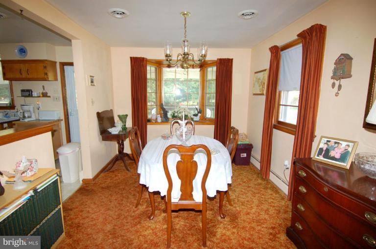 3404 Enterprise Road Bowie, MD 20721 - Photo 9 of 17 Dining Room