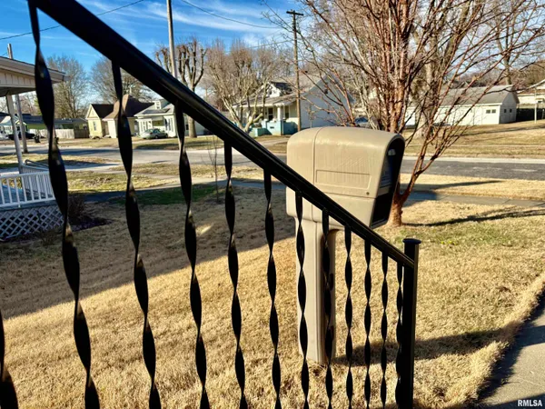 $136,900 | 600 South Kosciusko Street, Jacksonville, IL 62650