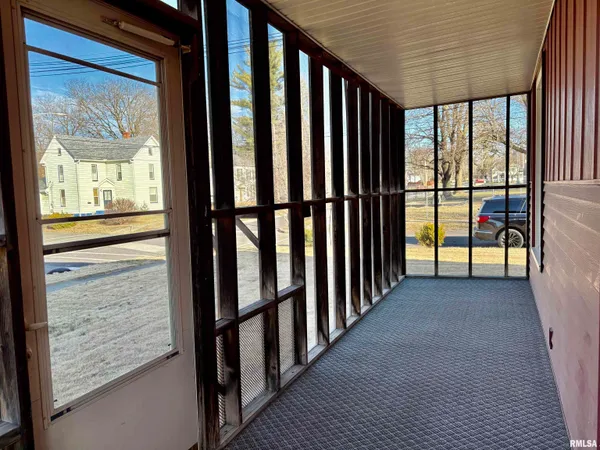 $136,900 | 600 South Kosciusko Street, Jacksonville, IL 62650