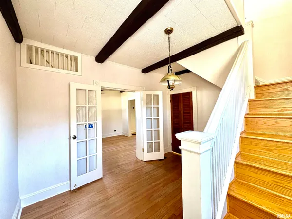 $136,900 | 600 South Kosciusko Street, Jacksonville, IL 62650