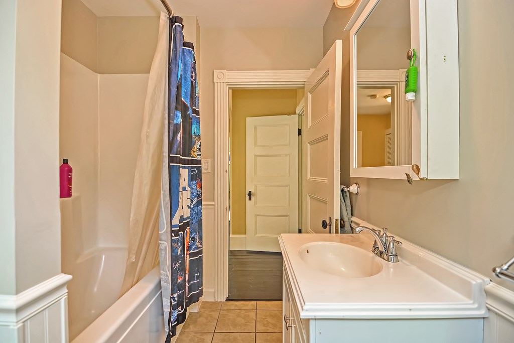 14 Belleview Street Hudson, MA 01749 - Photo 22 of 32 Gallery Image 22