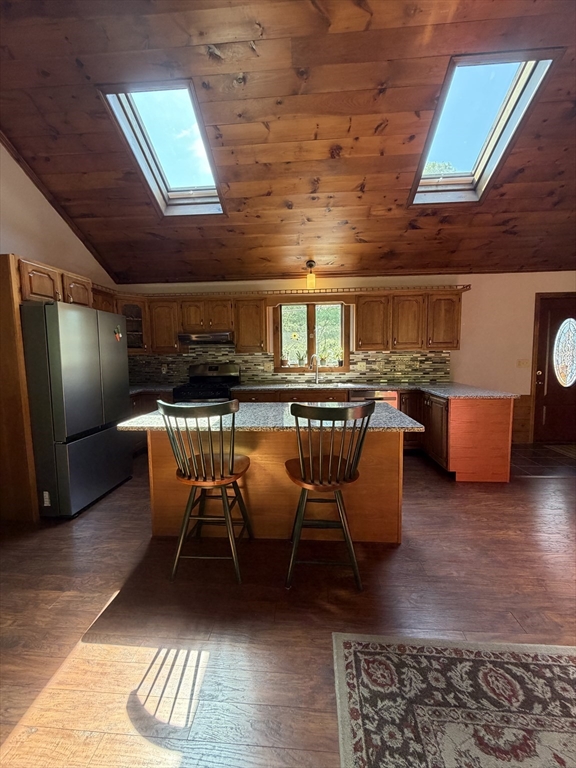 115 Scott Road Fitchburg, MA 01420 - Photo 8 of 27