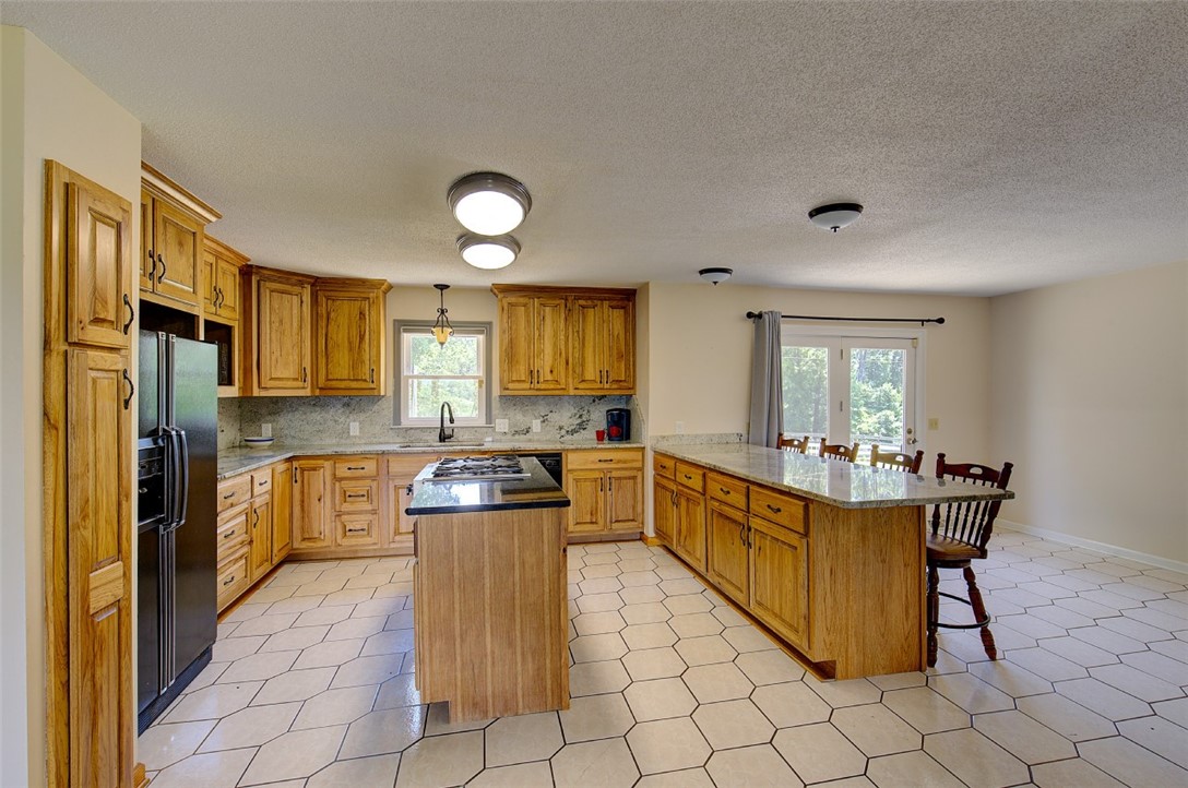 245 Stephens Road Pickens, SC 29671 - Photo 12 of 46 Gallery Image 12
