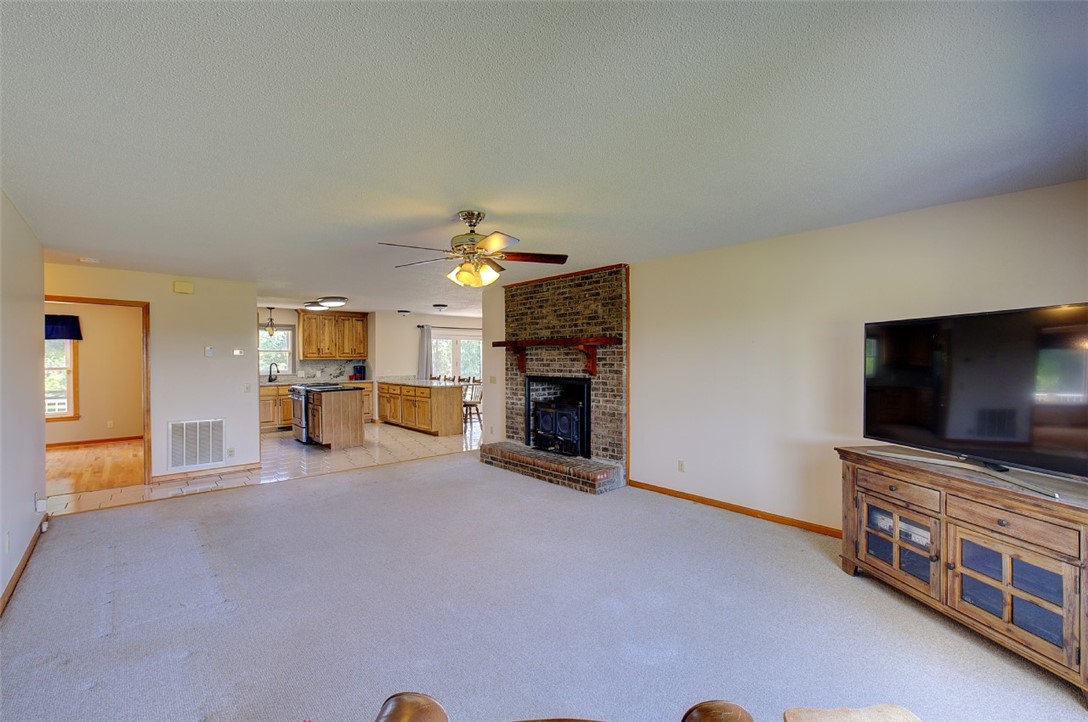 245 Stephens Road Pickens, SC 29671 - Photo 13 of 46 Gallery Image 13