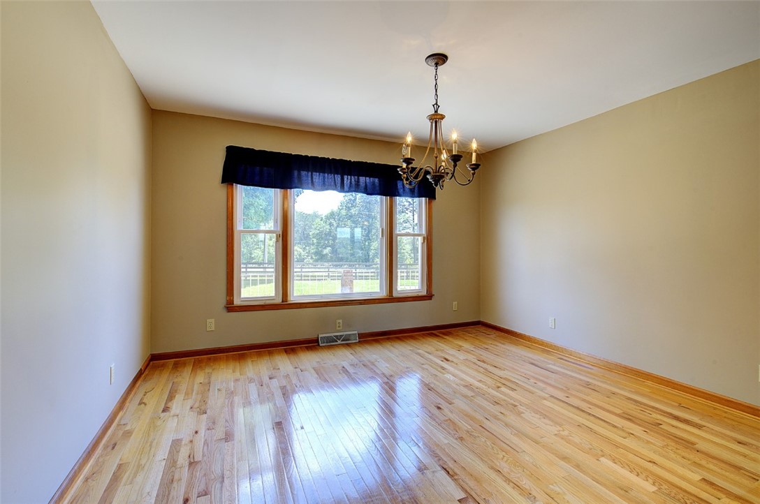 245 Stephens Road Pickens, SC 29671 - Photo 15 of 46 Gallery Image 15