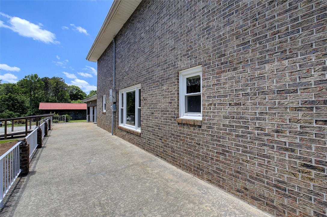 245 Stephens Road Pickens, SC 29671 - Photo 36 of 46 Gallery Image 36